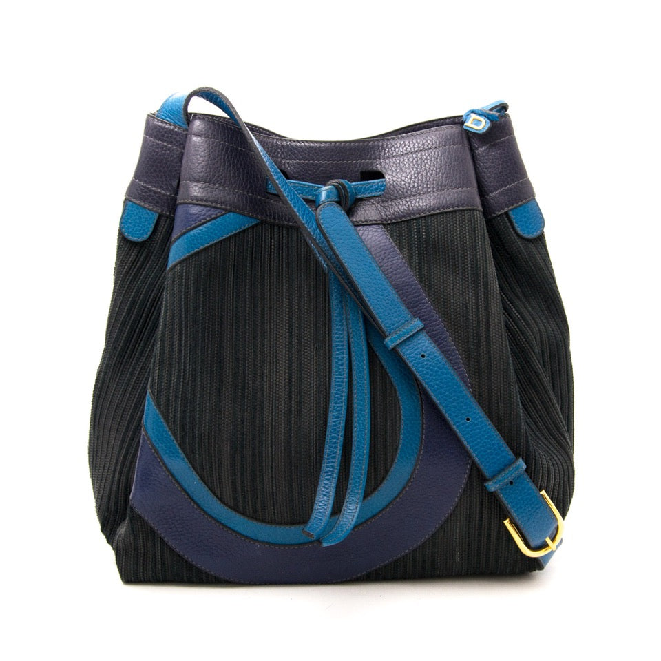 acheter en ligne seconde main sac a main Delvaux Black Handbag
