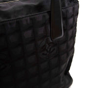Buy authentic secondhand Chanel shoulder bag at the right price at LabelLOV,