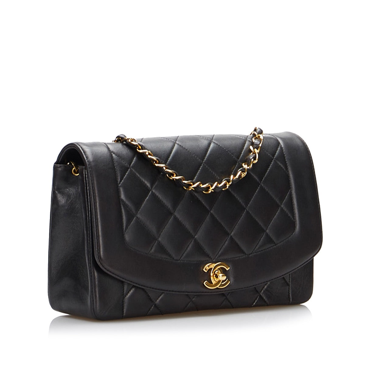 Shop safe online at Labellov in Antwerp, Brussels and Knokke this 100% authentic second hand Chanel Black Leather Diana Flap Crossbody