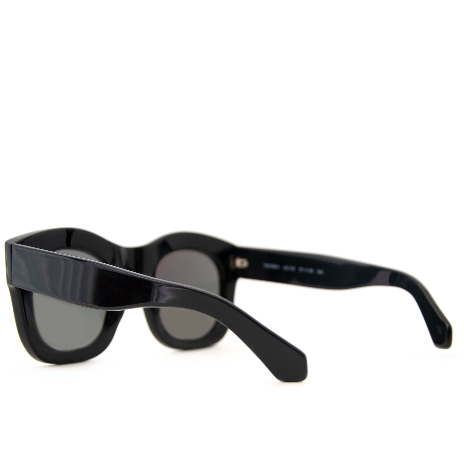 Lunettes de soleil Illesteva noires à monture épaisse avec verres miroirs