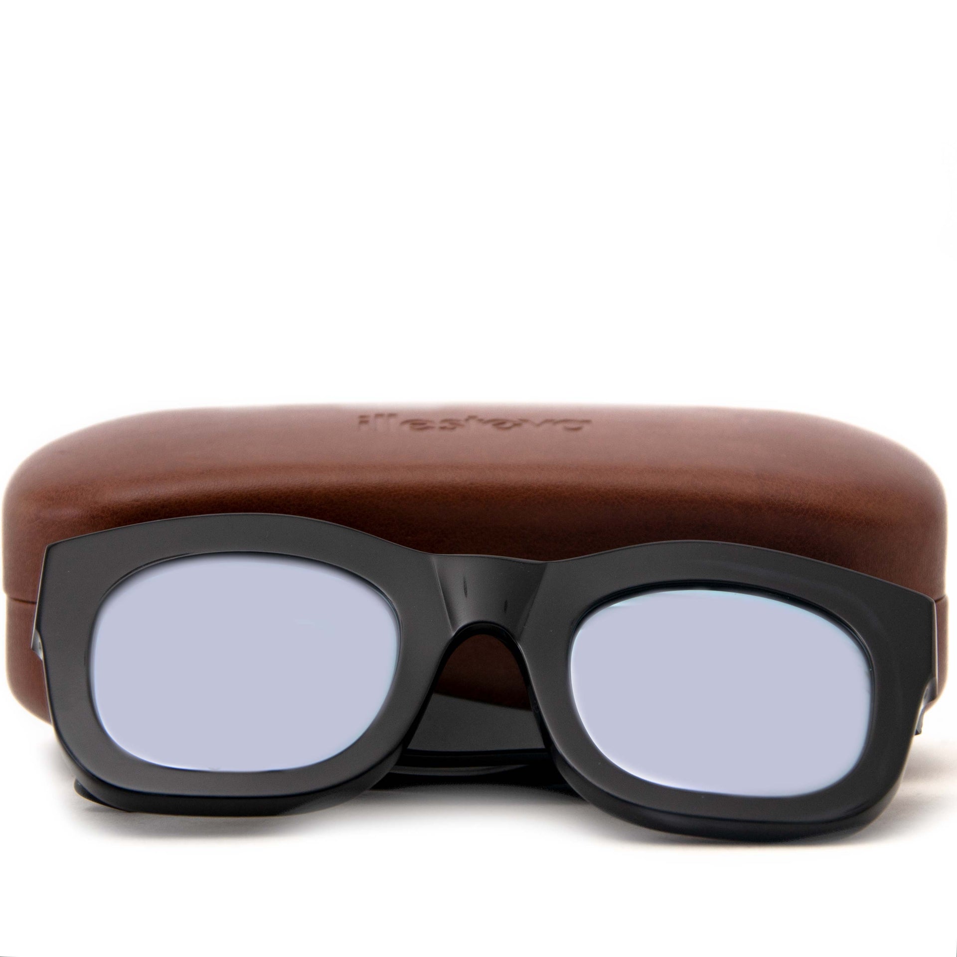 Lunettes de soleil Illesteva noires à monture épaisse avec verres miroirs