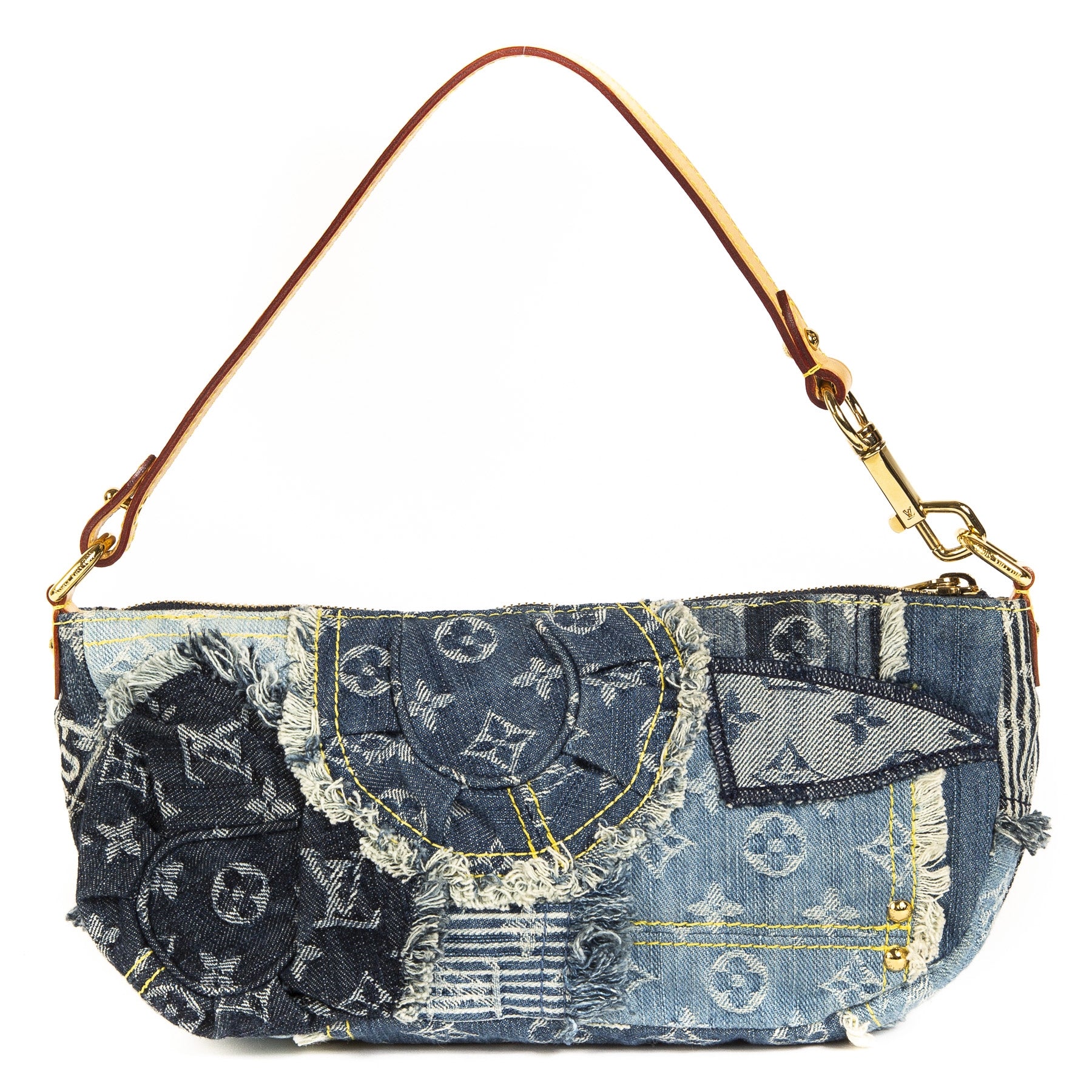 koop jou tweedehands Louis Vuitton Limited Edition Monogram Denim Patchwork Bag