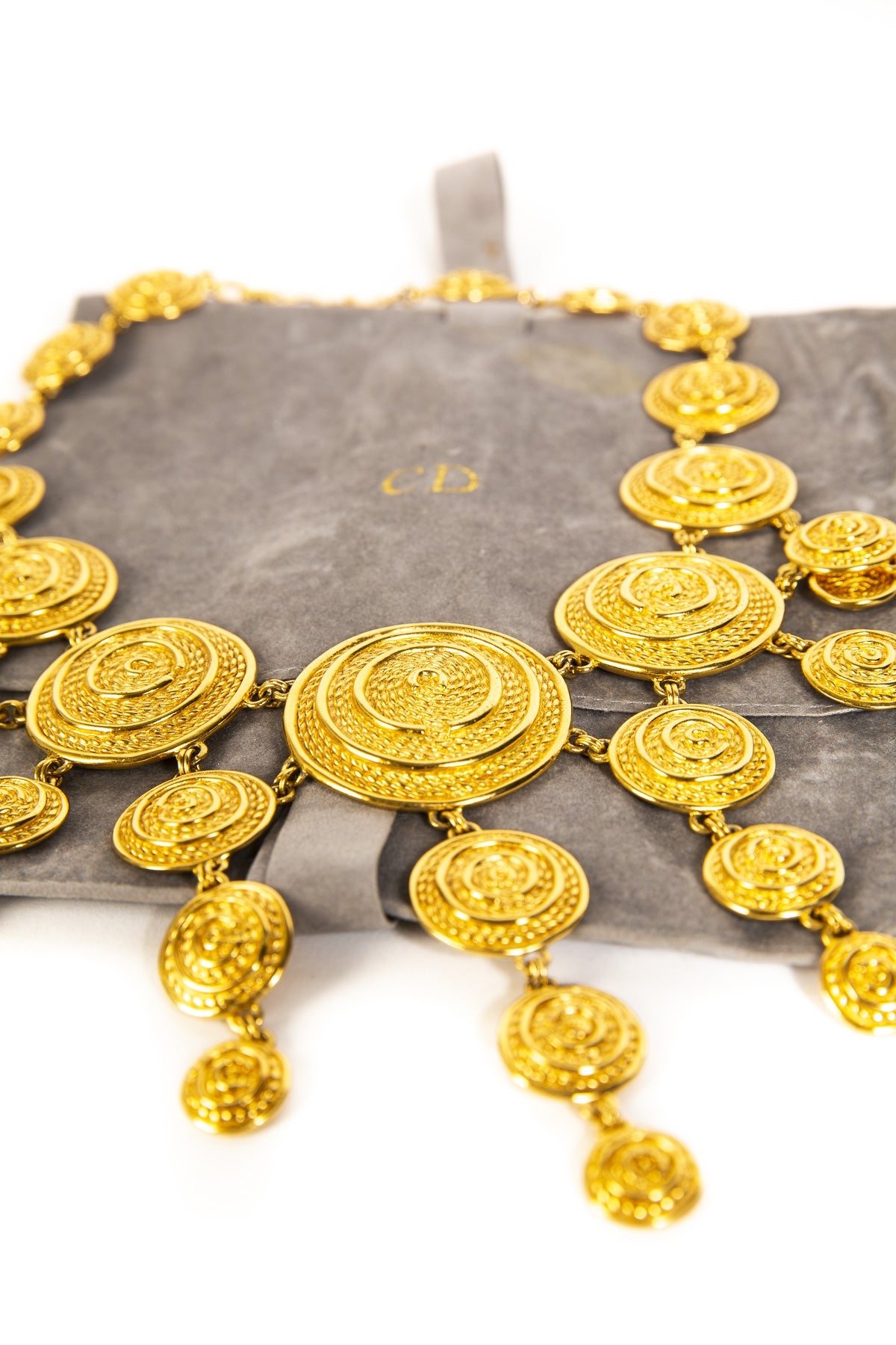 acheter en ligne secone main Christian Dior Gold Necklace