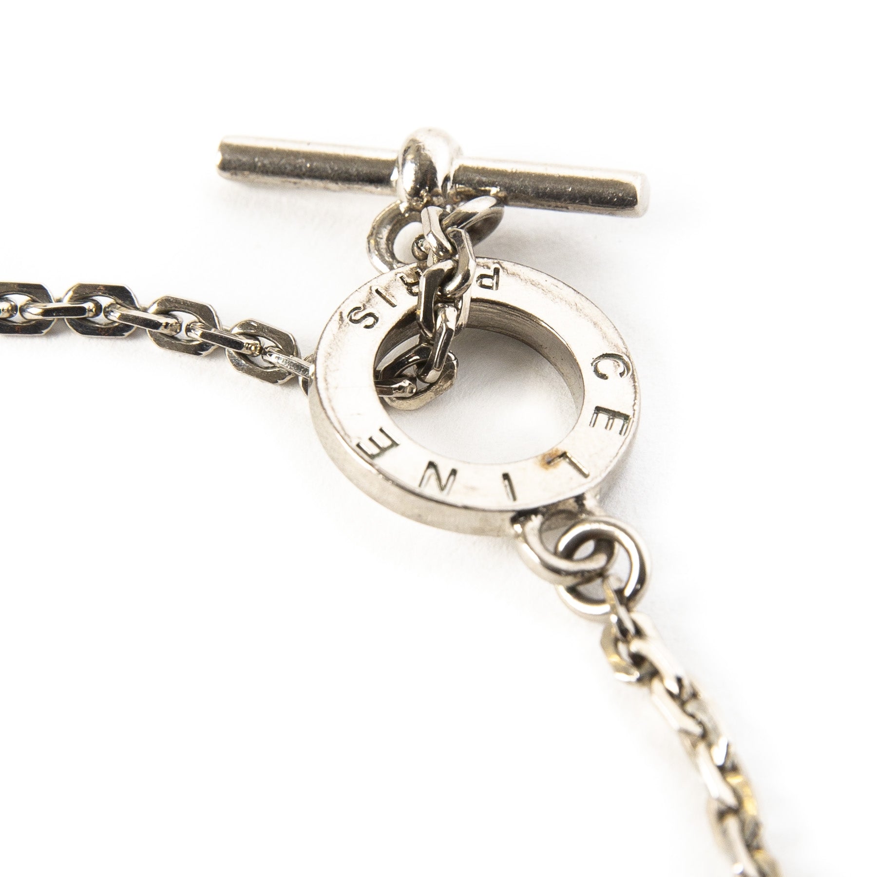 Celine Silver Chain Necklace. Koop online tweedehands Celine ketting. Trendwatching jewelry.