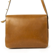 Koop uw authentieke designer handtassen van merken zoals Delvaux makkelijk en veilig bij labellov luxe webshop in tweedehands te Antwerpen