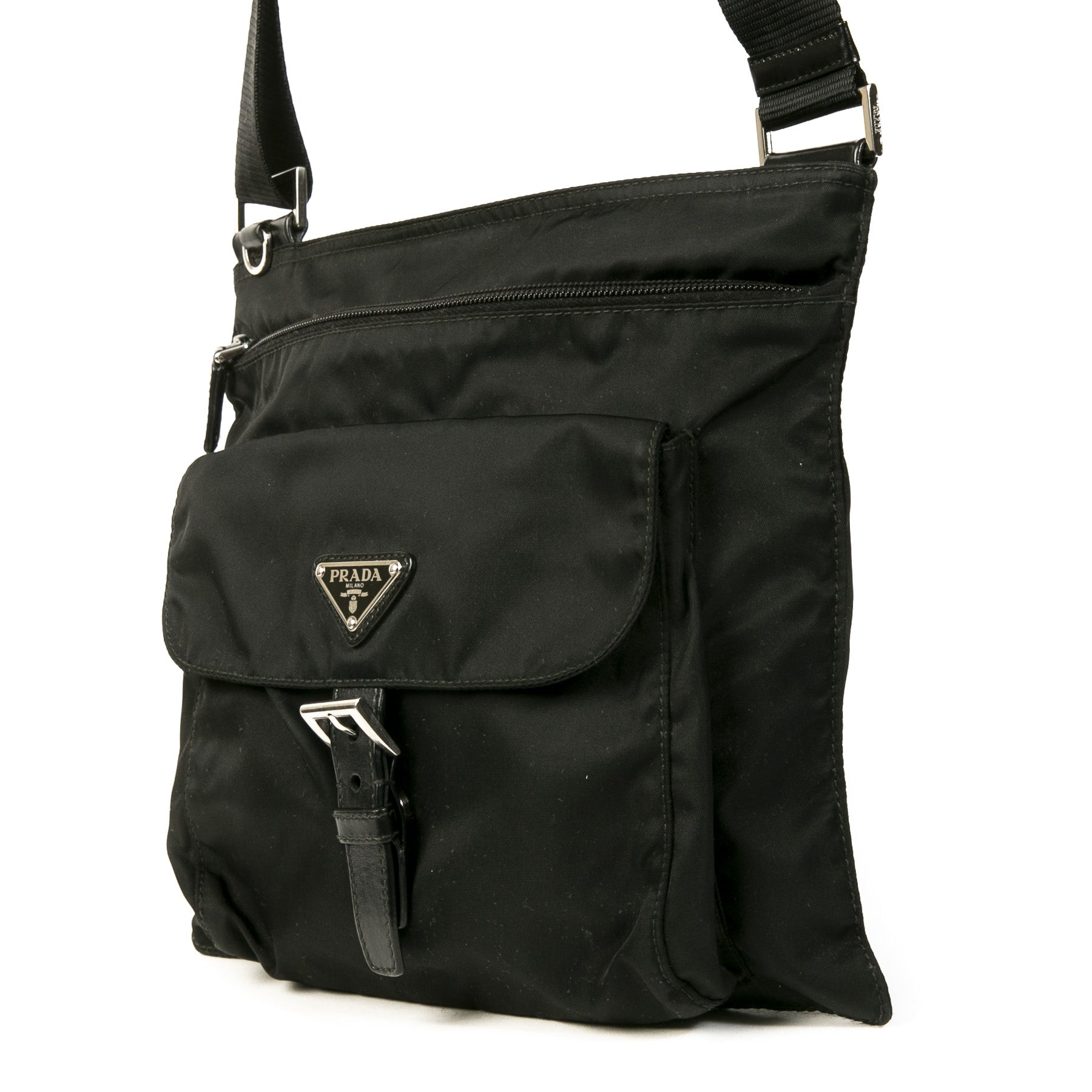 Authentique seconde main Prada Black Nylon Messenger Bag achète en ligne webshop LabelLOV