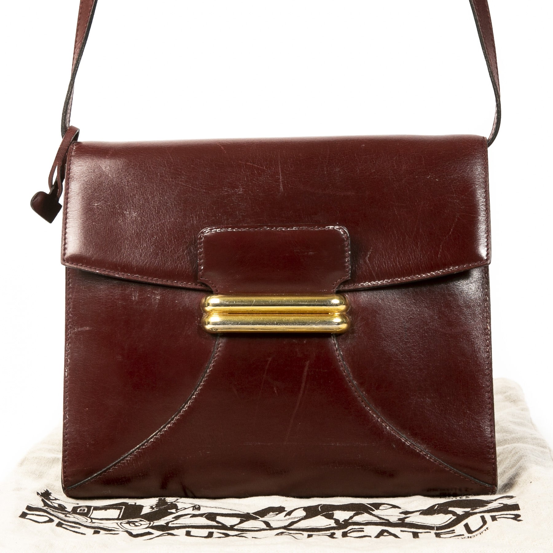 Authentique seconde main vintage Delvaux Vintage Burgundy Crossbody Bag achète en ligne webshop LabelLOV
