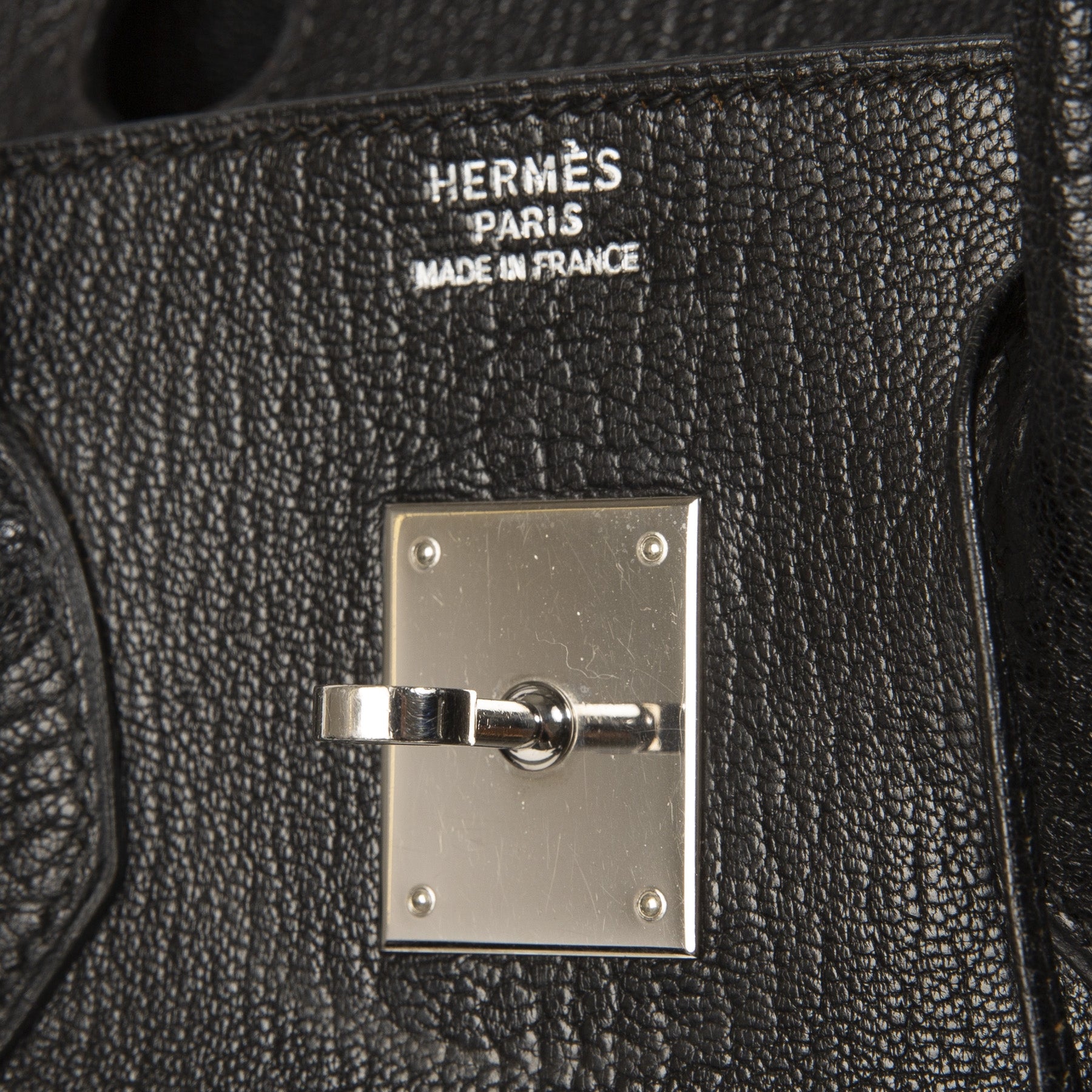Achetez votre Hermès Birkin 35 Black Chèvre Mysore PHW 100% authentique pour le meilleur prix chez Labellov à Anvers Belgique