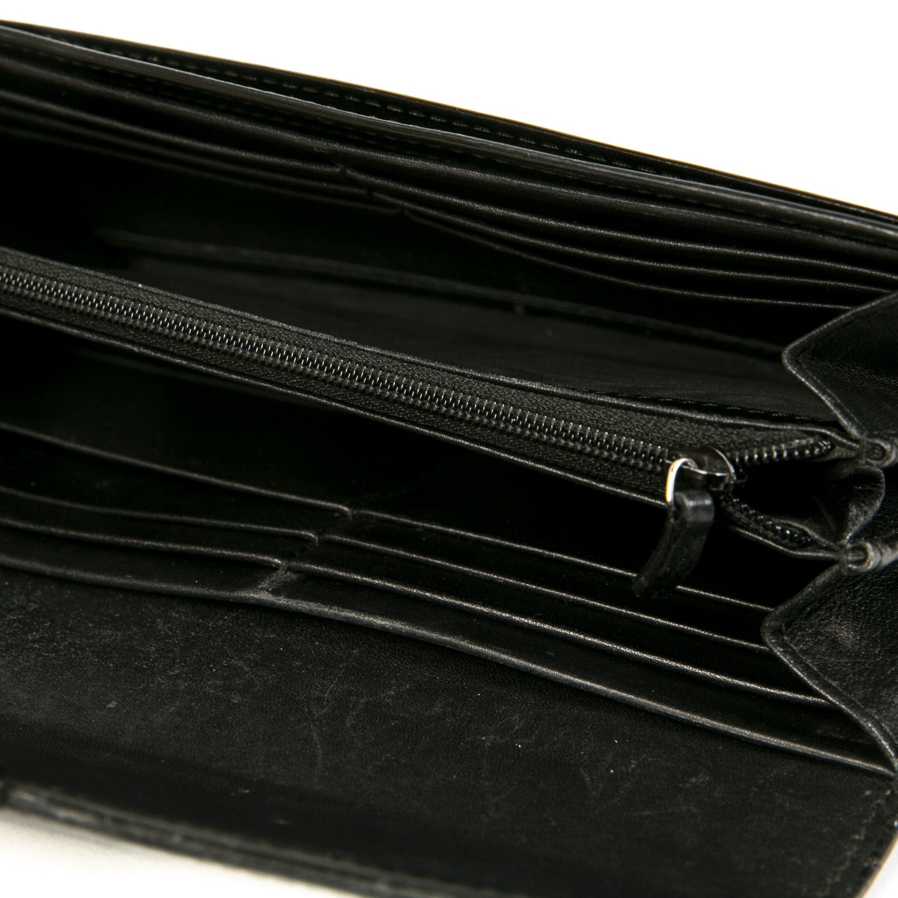 Authentieke Tweedehands Gucci Black Patent Leather GG Wallet juiste prijs veilig online shoppen luxe merken webshop winkelen Antwerpen België