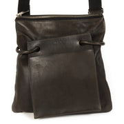 Deux de Delvaux Brown Drawstring Crossbody Bag. Buy authentic secondhand Deux de Delvaux unique bag. Koop online tweedehands Delvaux tassen bij LabelLOV Antwerpen, veilige betaling.