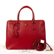 Authentieke Tweedehands Prada Red Leather Top Handle Bag + Strap juiste prijs veilig online shoppen luxe merken webshop winkelen Antwerpen België mode fashion