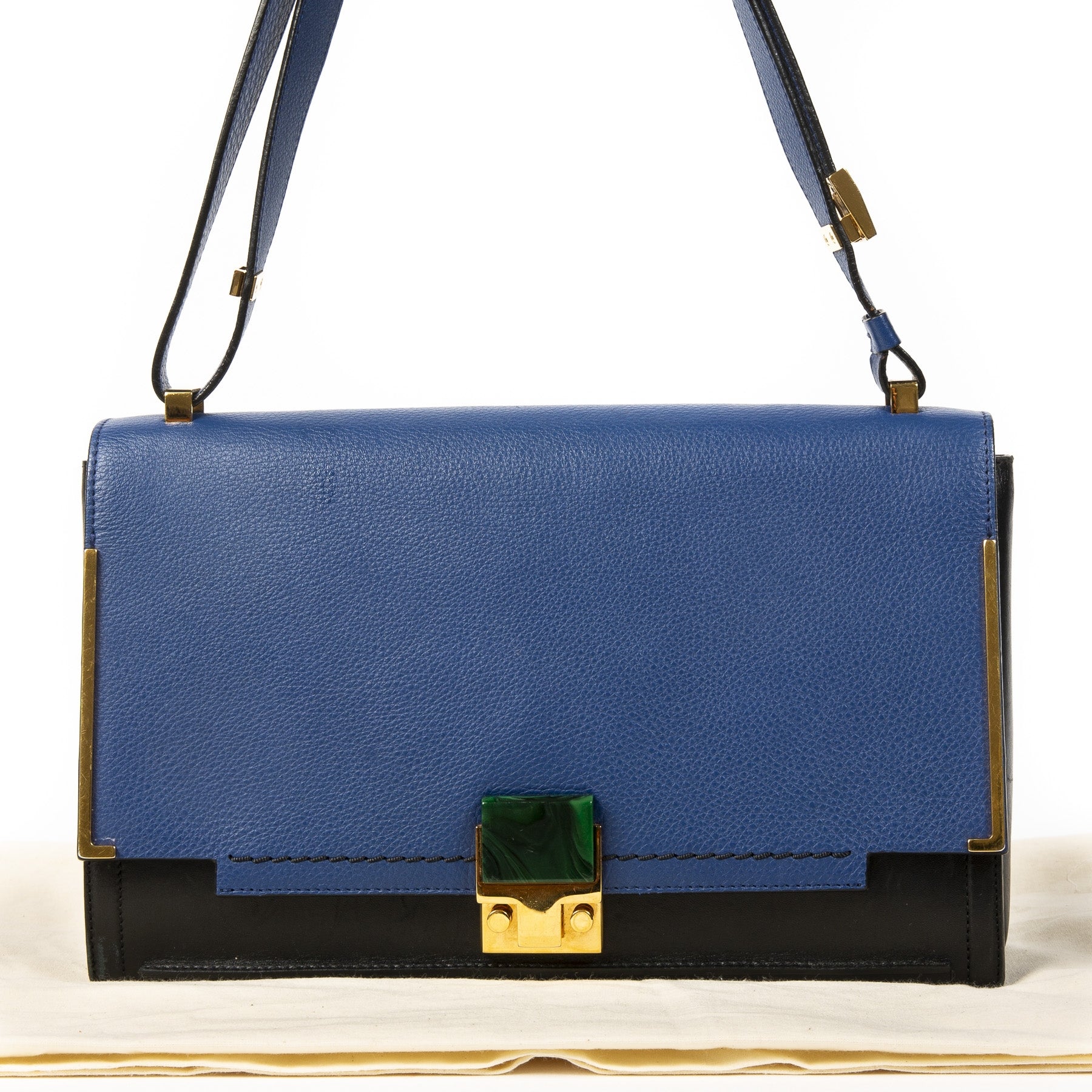 Koop authentieke tweedehands Lanvin Blue New Partition Leather Shoulder Bag juiste prijs veilig online winkelen LabelLOV webshop luxe merken winkelen Antwerpen België mode fashion
