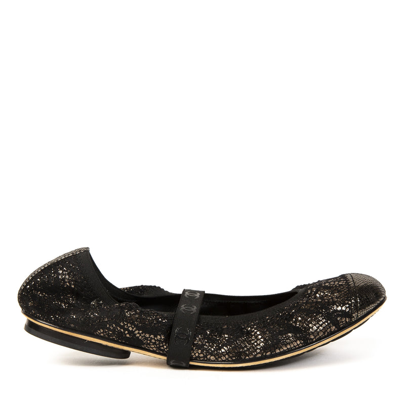 Chanel Black Lace Stretch Ballet Flats