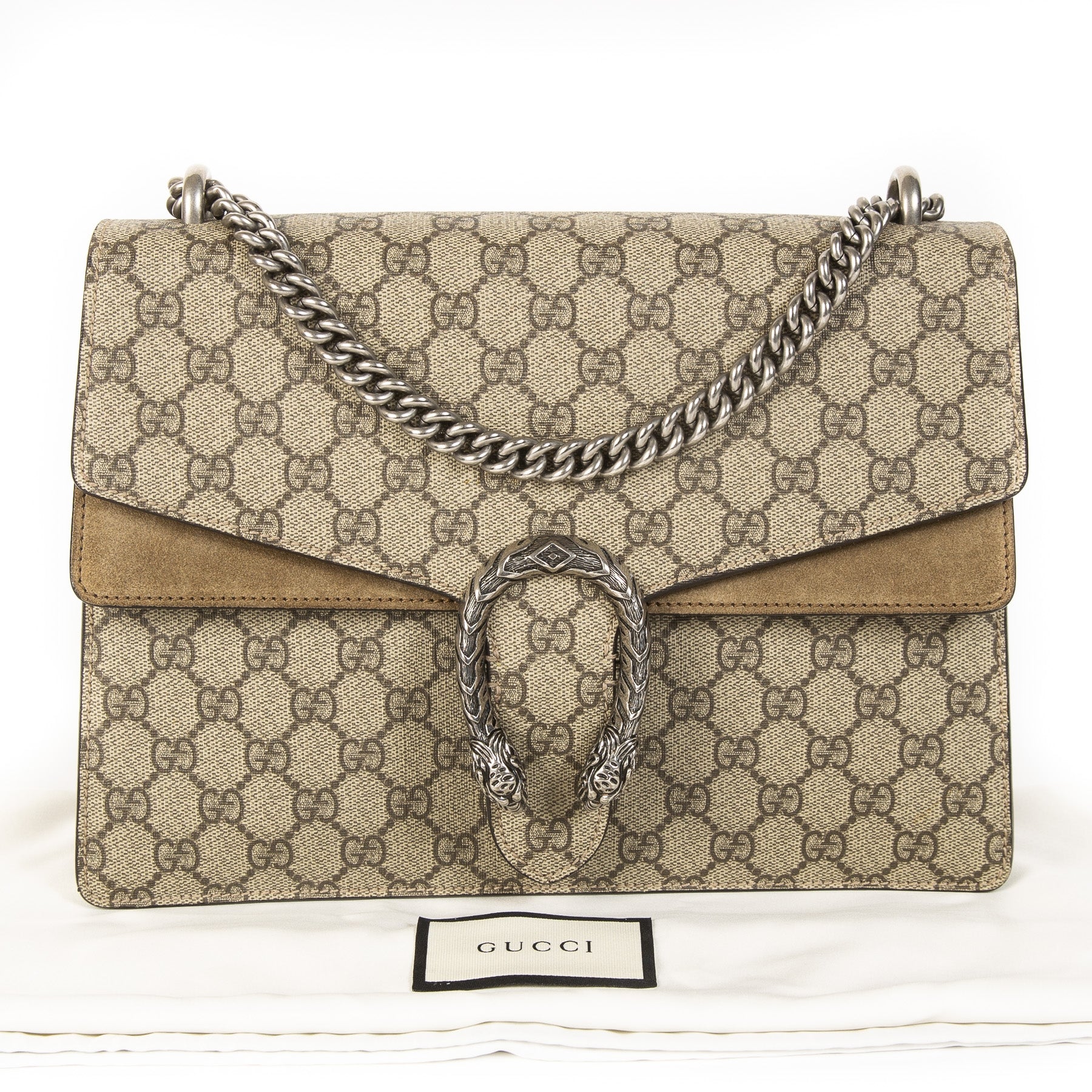Koop een Gucci Dionysus schoudertas aan de juiste prijs bij LabelLOV vintage webshop.