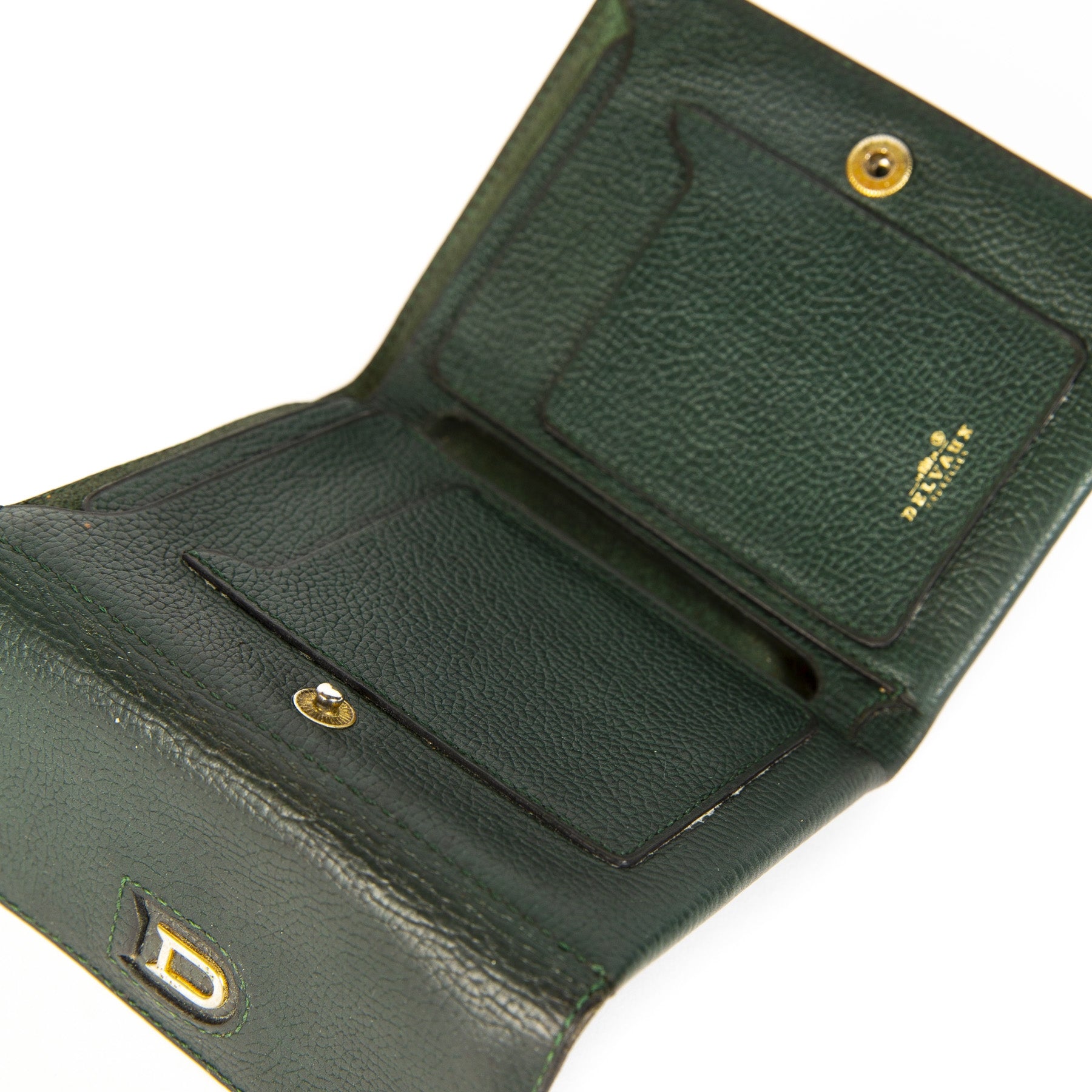 Secondhand Delvaux Green Leather wallet Labellov Antwerp. Online webshop