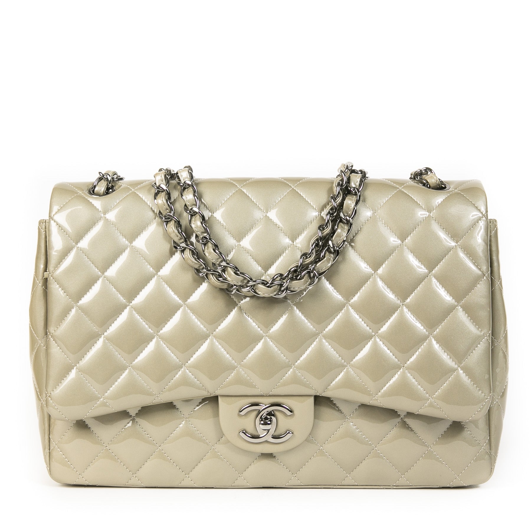 Authentieke Tweedehands Chanel Champagne Patent Leather Maxi Classic Flap Bag juiste prijs veilig online shoppen luxe merken webshop winkelen Antwerpen België mode fashion