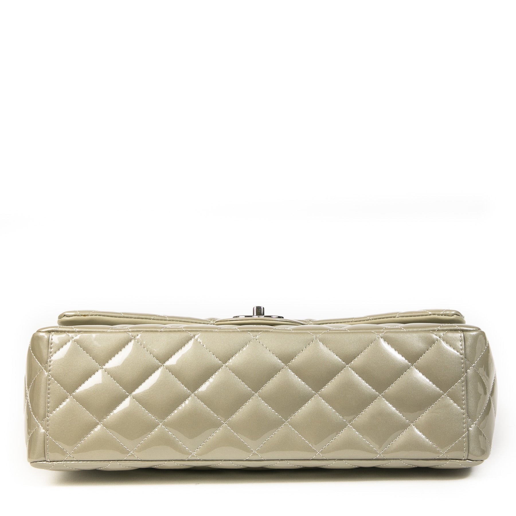 Authentieke Tweedehands Chanel Champagne Patent Leather Maxi Classic Flap Bag juiste prijs veilig online shoppen luxe merken webshop winkelen Antwerpen België mode fashion