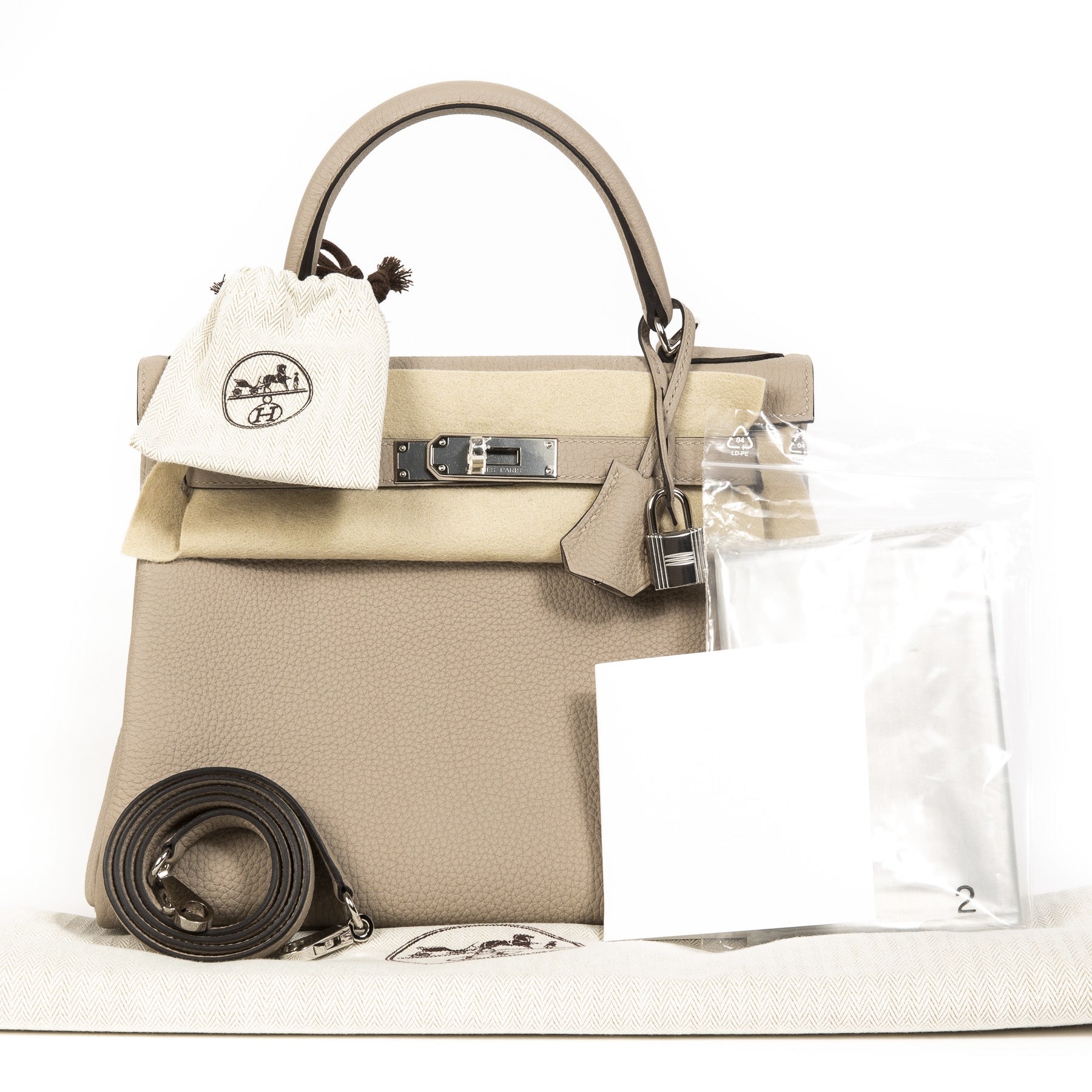 Never Used Hermes Kelly 28 Gris Tourterelle Togo PHW