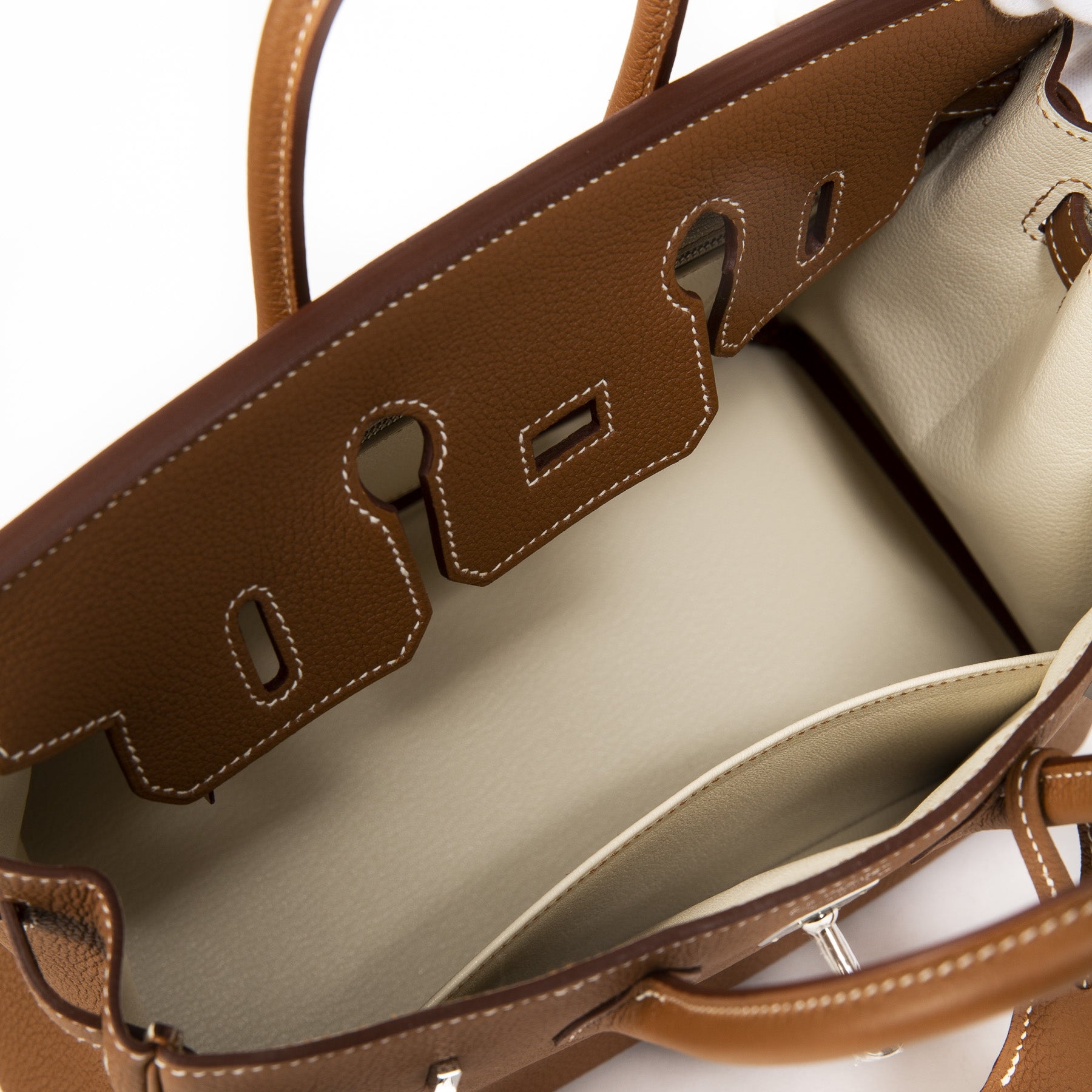shop online your secondhand acheter en ligne seconde main Never Used Hermes Birkin 25 Gold & Craie Togo PHW