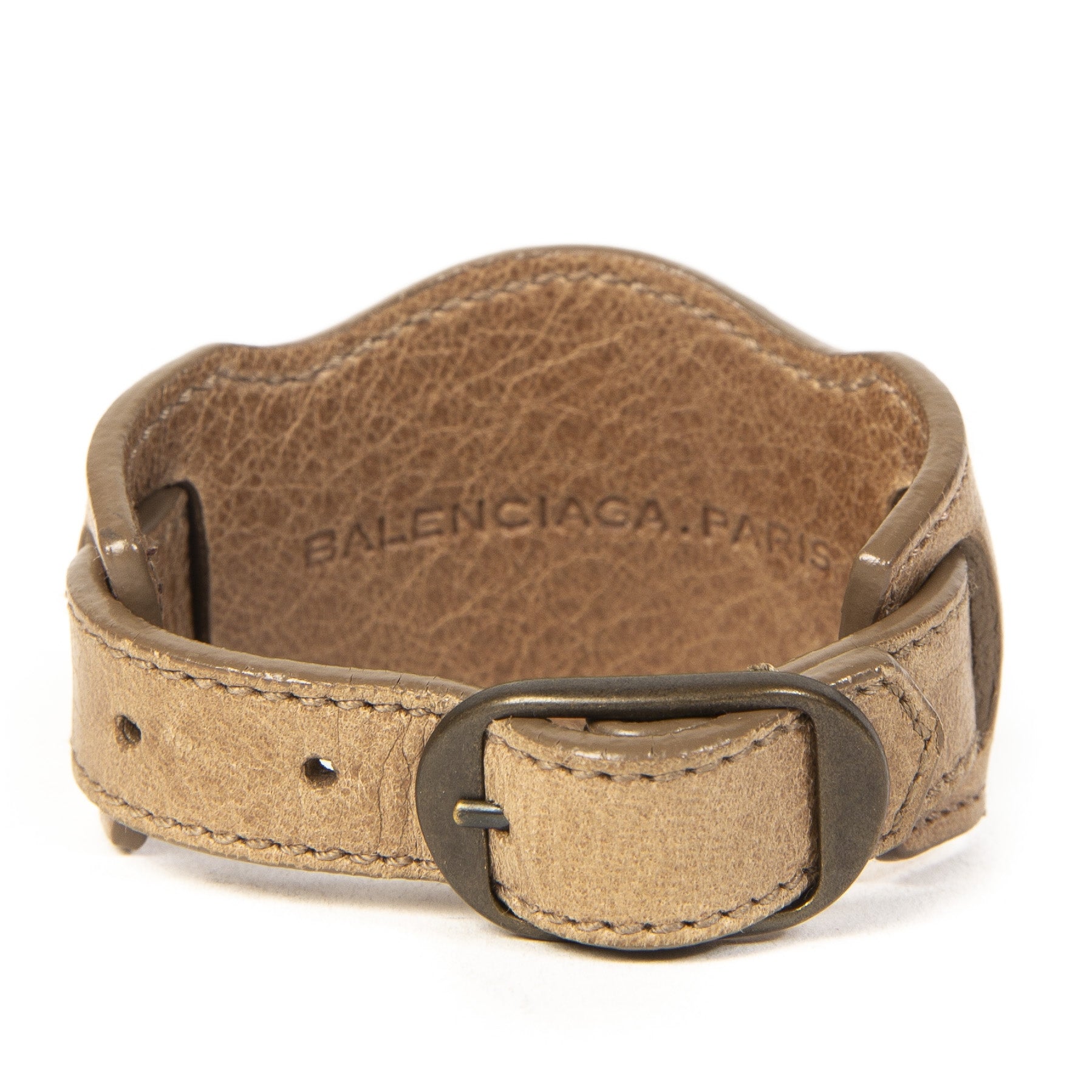 Authentieke tweedehands Balenciaga Beige Double Stud Bracelet juiste prijs veilig online winkelen LabelLOV webshop luxe merken winkelen Antwerpen België mode fashion