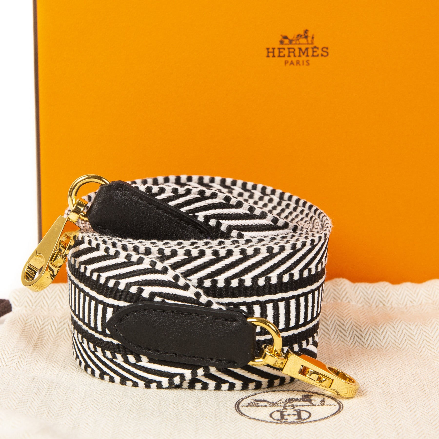 Authentieke Tweedehands Hermès White & Black Bag Strap Sangle Cavale juiste prijs veilig online shoppen luxe merken webshop winkelen Antwerpen België mode fashion