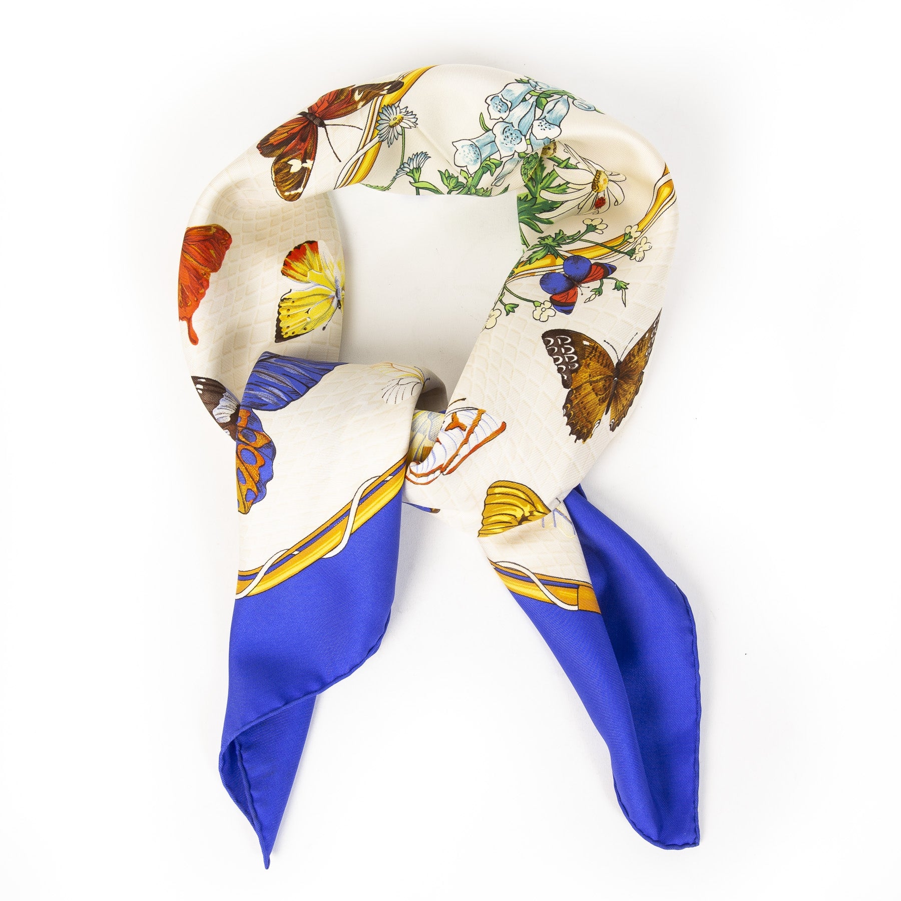 Authentieke tweedehands Hermès silk blue butterfly scarf juiste prijs veilig online winkelen LabelLOV webshop luxe merken winkelen Antwerpen België mode fashion