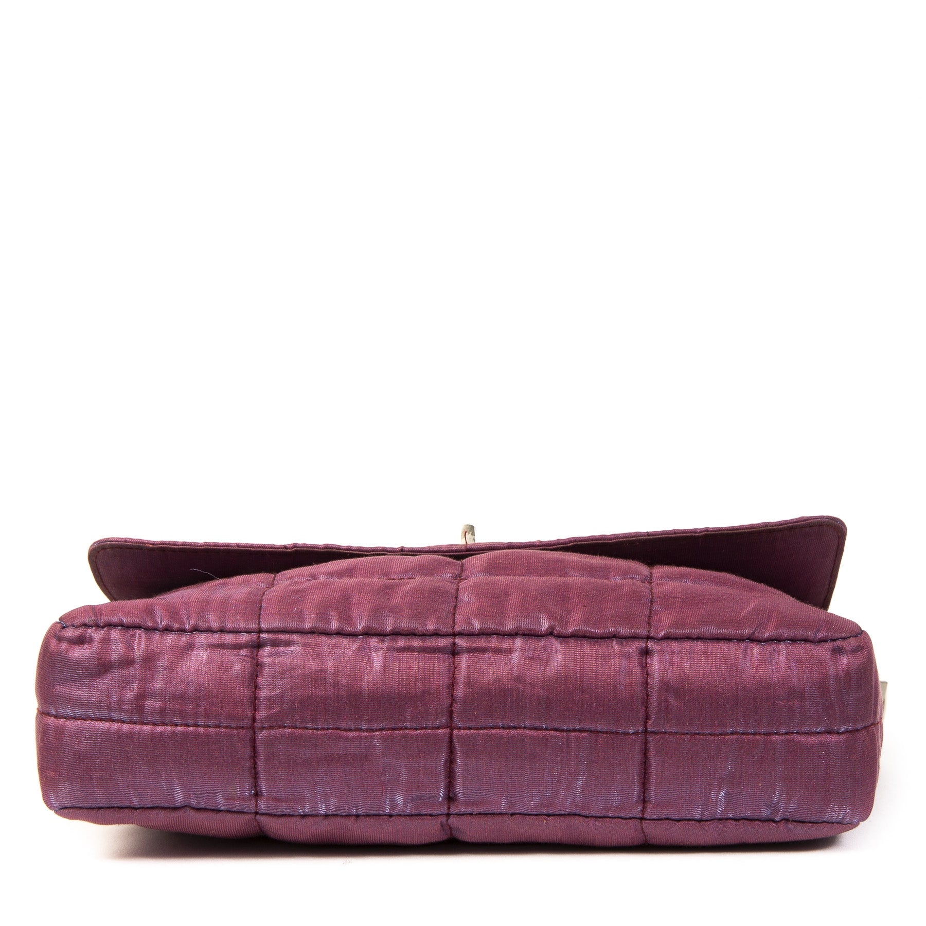 Authentieke Tweedehands Chanel Reissue Iridescent Pink Fabric Evening Bag juiste prijs veilig online shoppen luxe merken webshop winkelen Antwerpen mode fashion