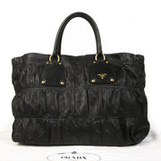 Buy your authentic Prada Black Matelassé Shoulder Bag for the best price at Labellov secondhand luxury