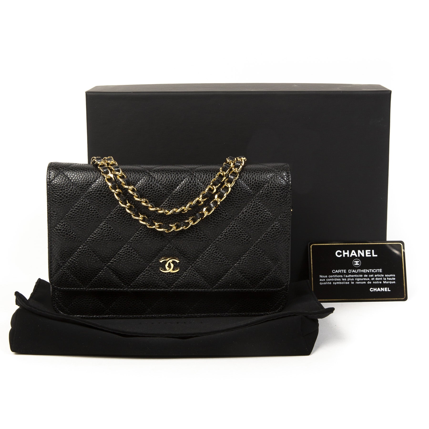 Chanel Black Caviar Leather Wallet On Chain. Buy secondhand Chanel handbags at Labellov. Safe online shopping at a fair price. Koop tweedehands Chanel handtassen voor een eerlijke prijs.