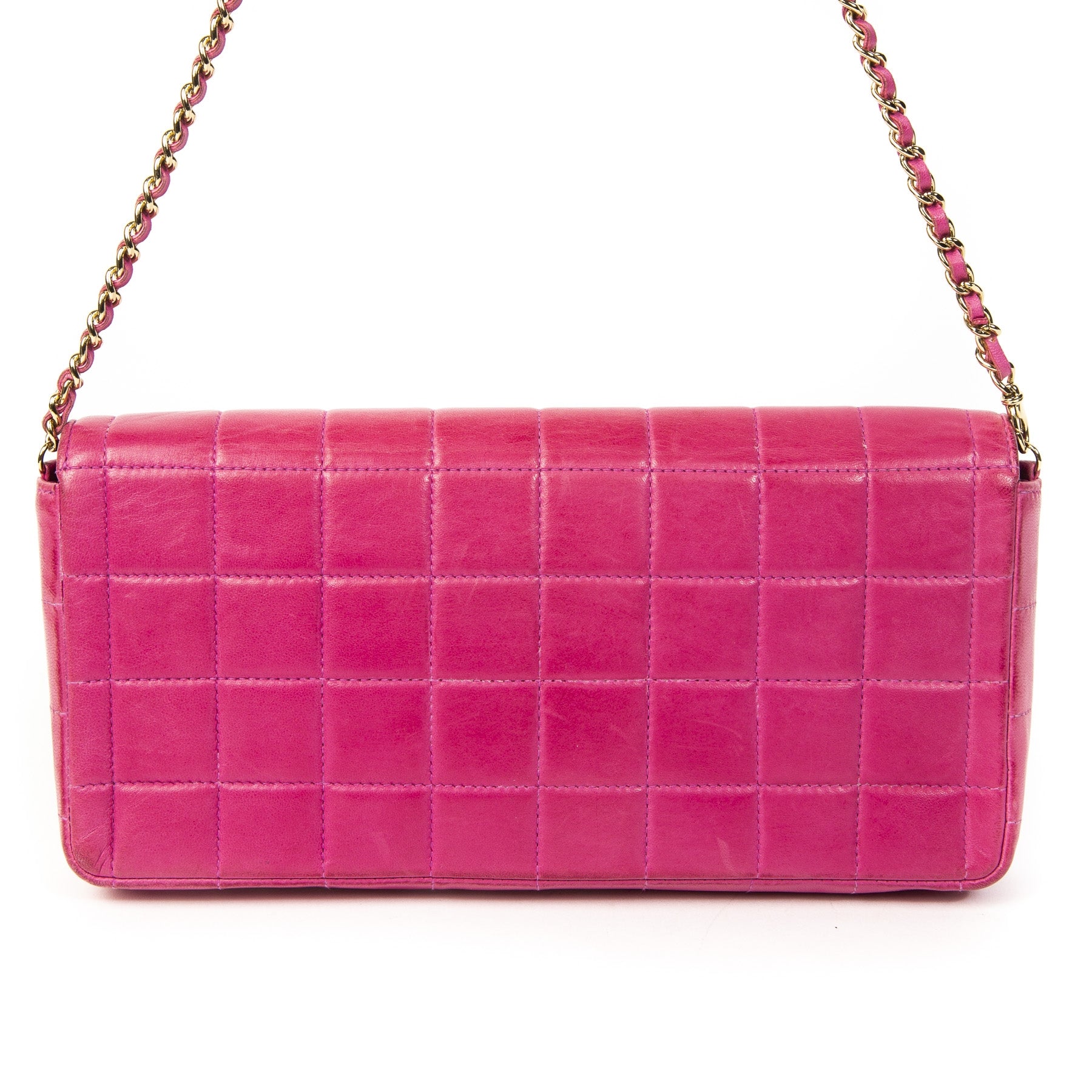 Chanel East West Pink Chocolate Bar Flapbag te koop bij Labellov online at Labellov