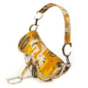 acheter en ligne seconde main Christian Dior Limited Edition Patch Work Multicolor Saddle Bag. koop veilig online tegen de beste prijs Christian Dior Limited Edition Patch Work Multicolor Saddle Bag. Shop safe online at Labellov.