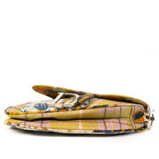 acheter en ligne seconde main Christian Dior Limited Edition Patch Work Multicolor Saddle Bag. koop veilig online tegen de beste prijs Christian Dior Limited Edition Patch Work Multicolor Saddle Bag. Shop safe online at Labellov.