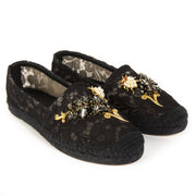 Buy authentic Dolce & Gabanna Shoes at the right price at LabelLOV vintage webshop.