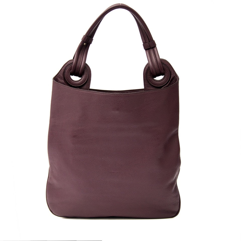 Jil Sander Aubergine Shoulder Bag for the best price on Labellov, Antwerp. Worldwide shipping
