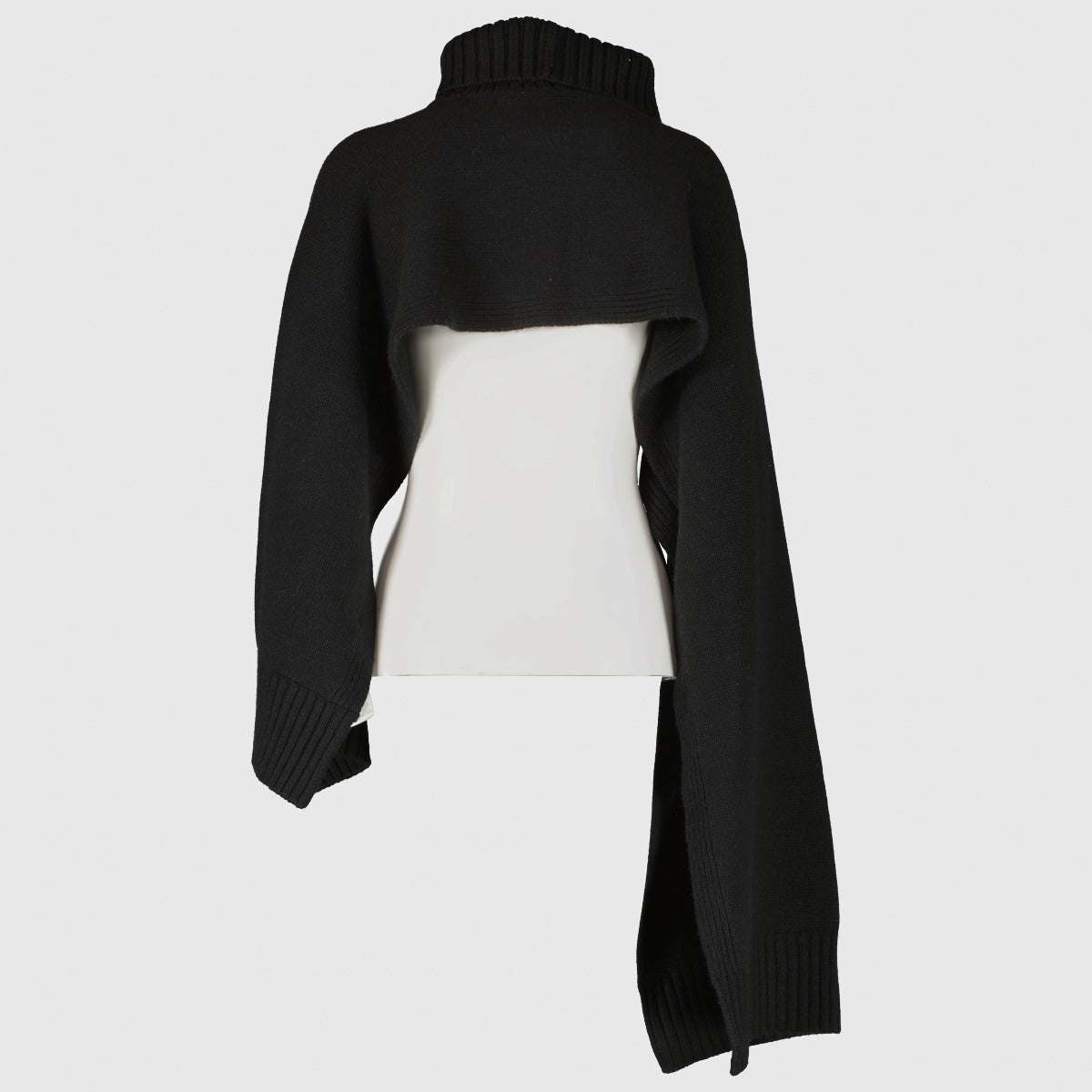 Authentic second-hand Jil Sander Black Scarf Size-UNI on labellov.com