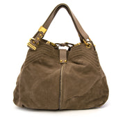 Koop veilig tweedehandse designer tassen online bij labellov. Jimmy Choo Suede Alex Schouder tas voor de beste prijs
