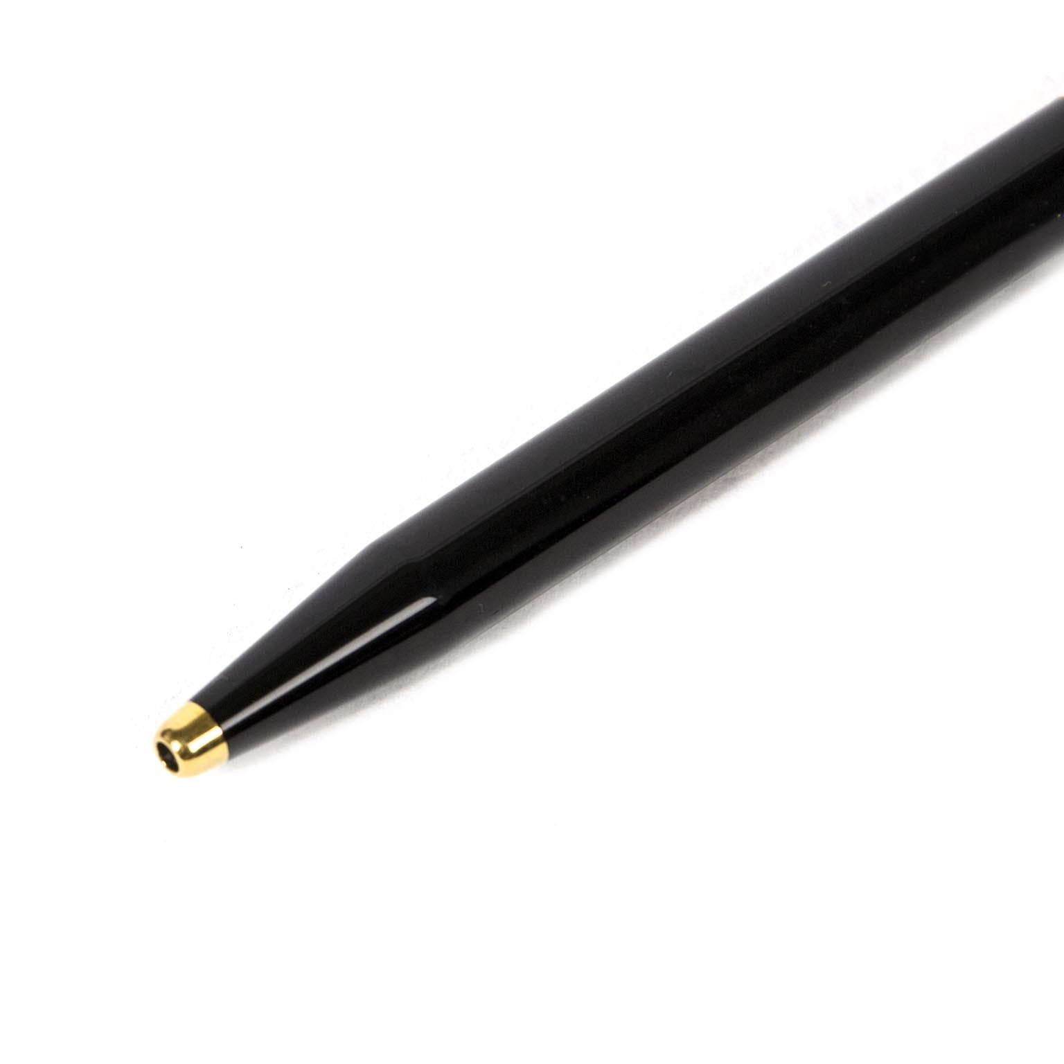 S.T. dupont line 2 lighter and pen set now for sale at labellov vintage fashion webshop belgium
