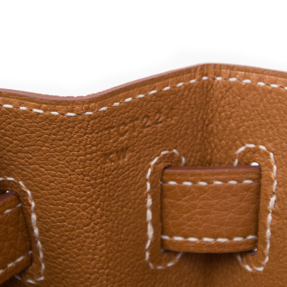 Worldwide shipping and expertise in Hermès handbags on Labellov.com