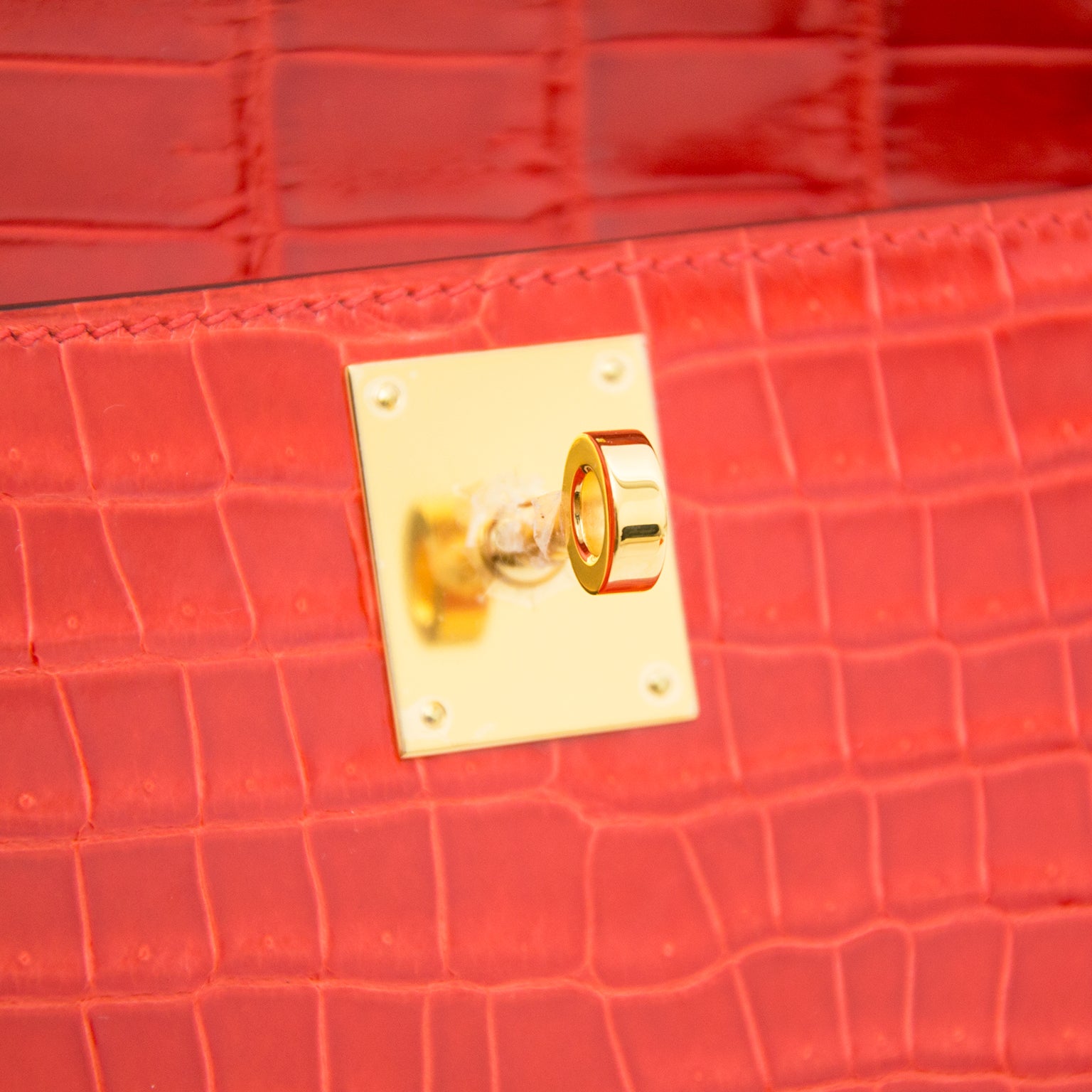 Hermès Kelly Cut Pochette Crocodile Porosus Lisse Orange GHW