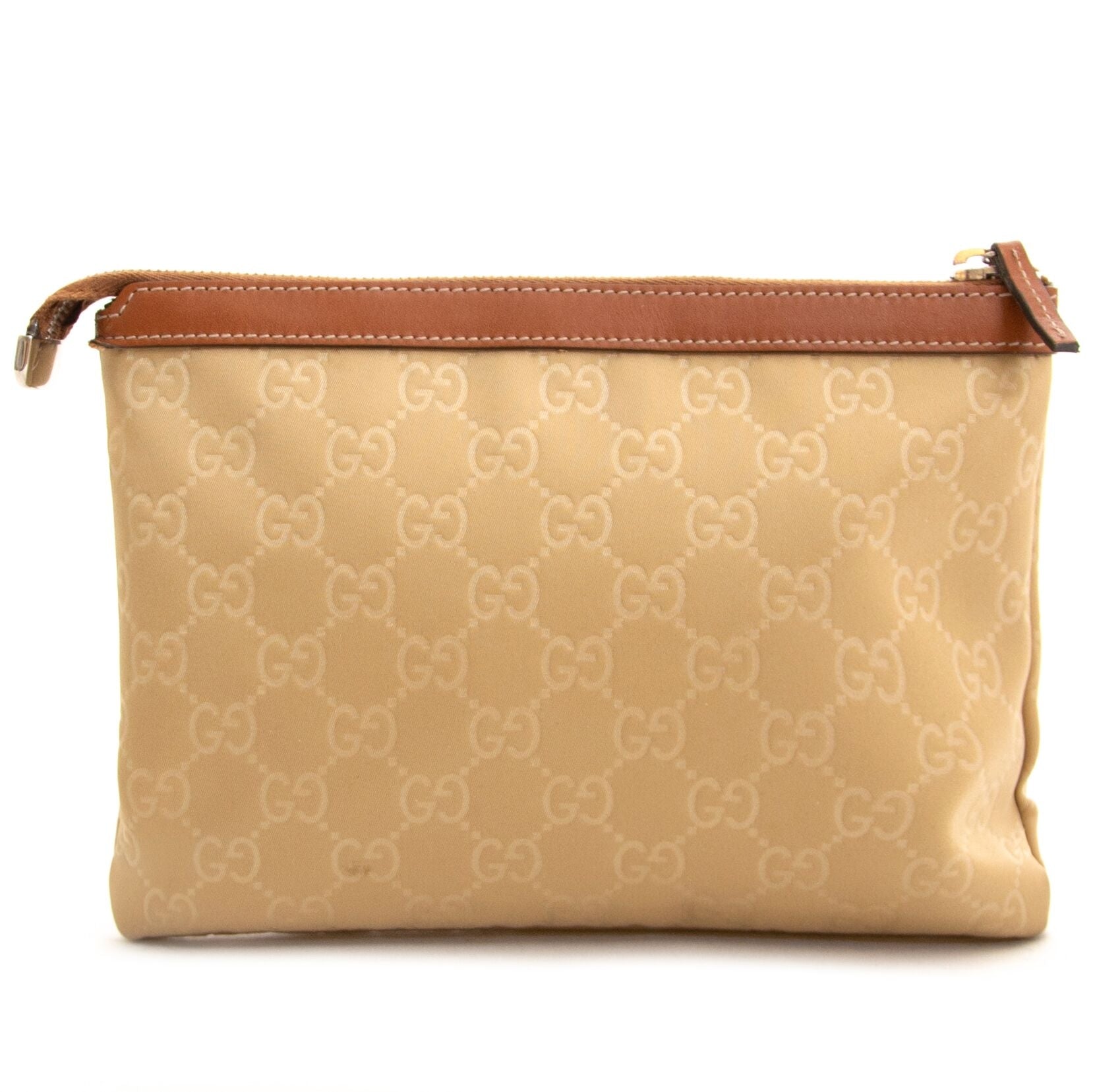 Buy secondhand Gucci cosmetic case at Labellov.