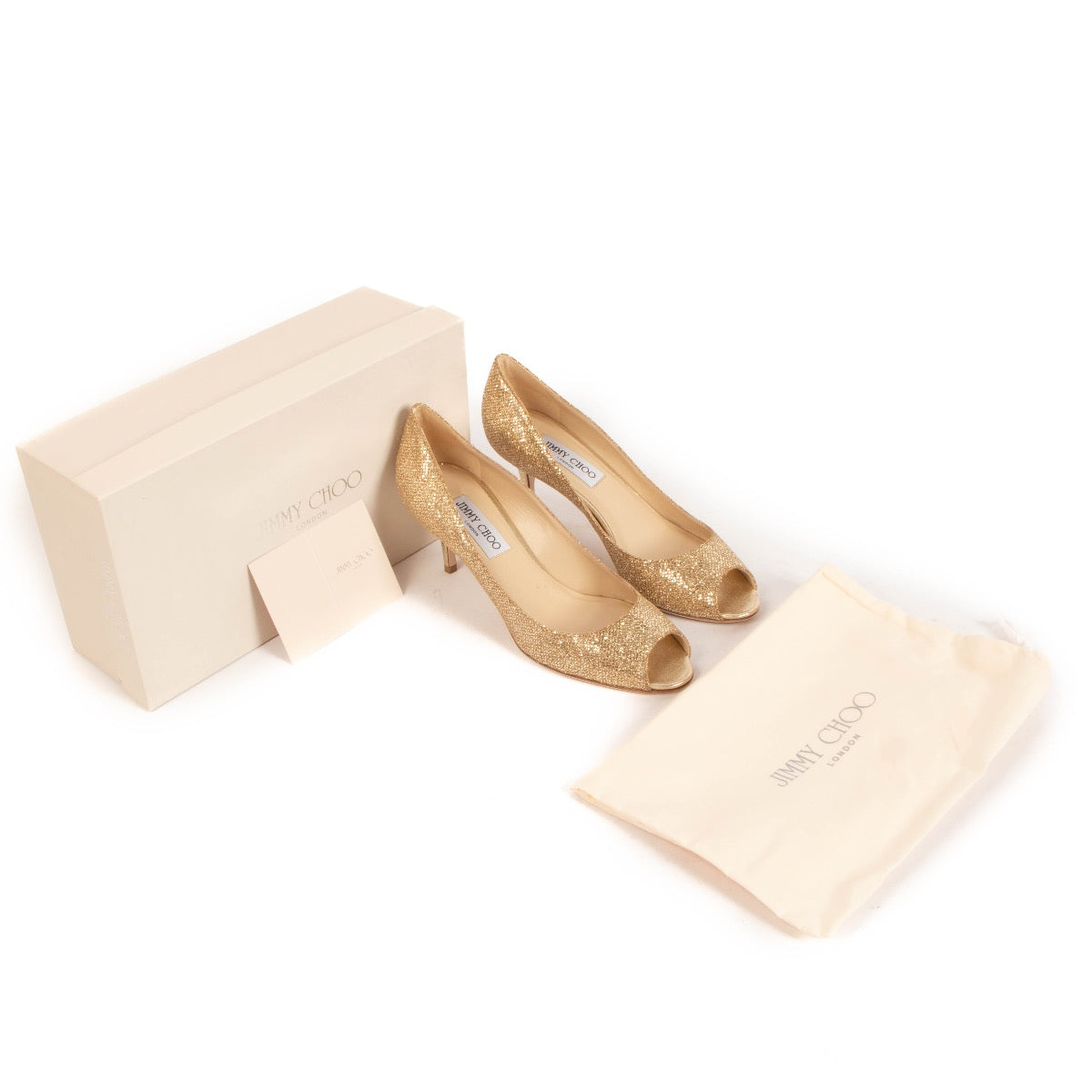 Shop safe online at Labellov in Antwerp, Knokke and Brussels these 100% authentic second hand Jimmy Choo Gold Peep Toe Pumps - size 38
