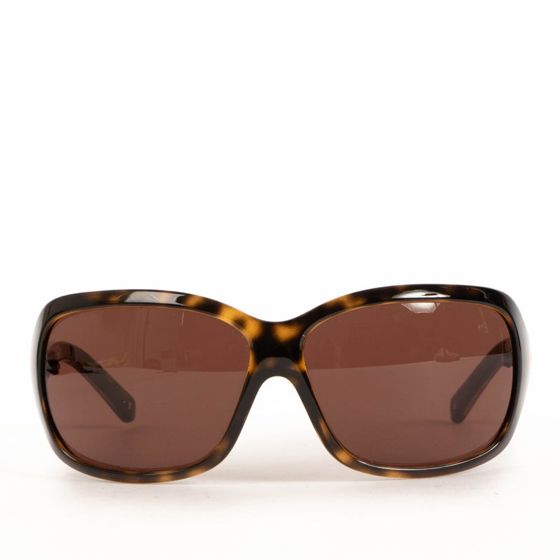 Shop safe online at Labellov in Antwerp, Brussels and Knokke these 100% authentic second hand Prada Tortoise Acetate Sunglasses