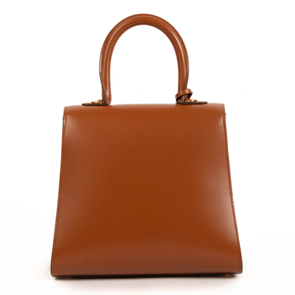 Buy an authentic Delvaux Brillant PM Brandy Box Calf in a brand new condition at Labellov in Antwerp.