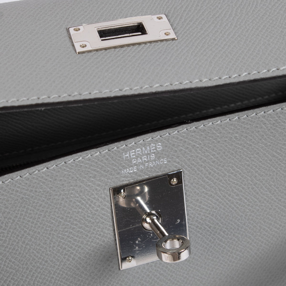 Hermès Kelly 32 Gris Mouette Epsom PHW