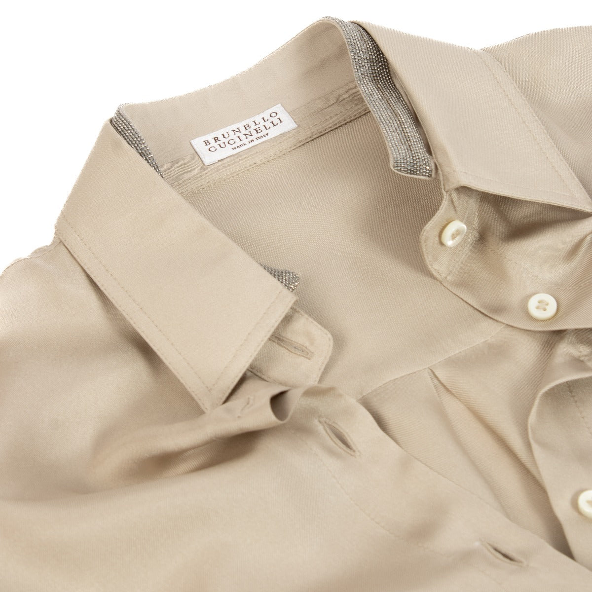 Chemise Brunello Cucinelli en satin de soie beige orné de détails - Taille XS