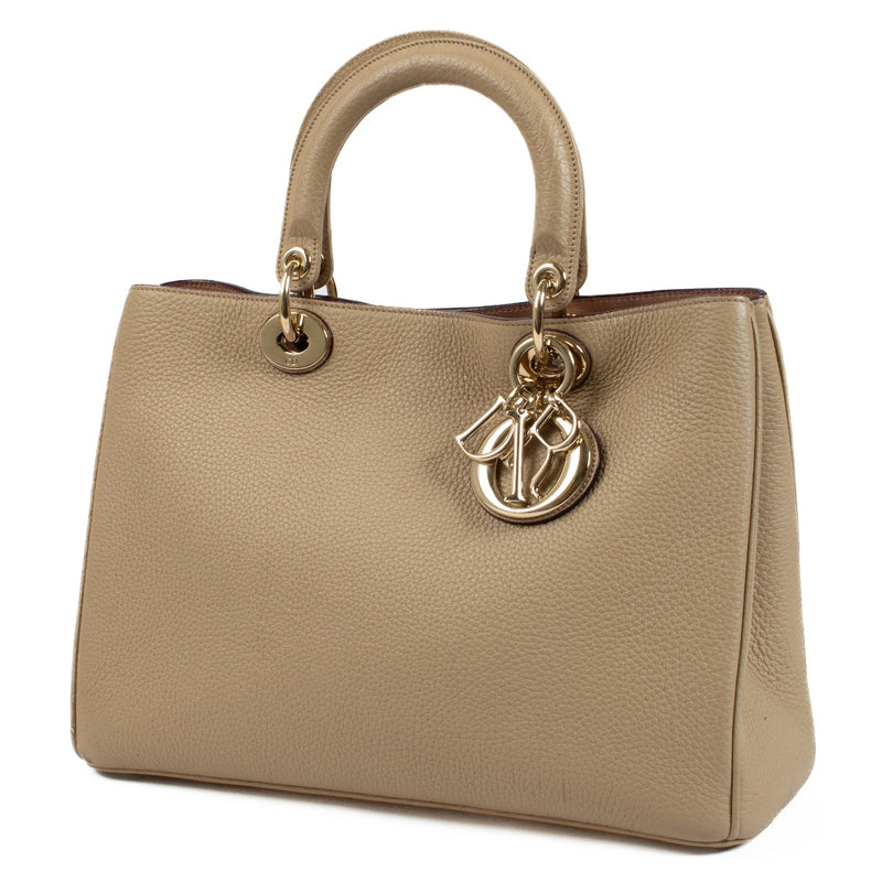 Authentic second hand Christian Dior Beige Medium Diorissimo Bag on Labellov.com