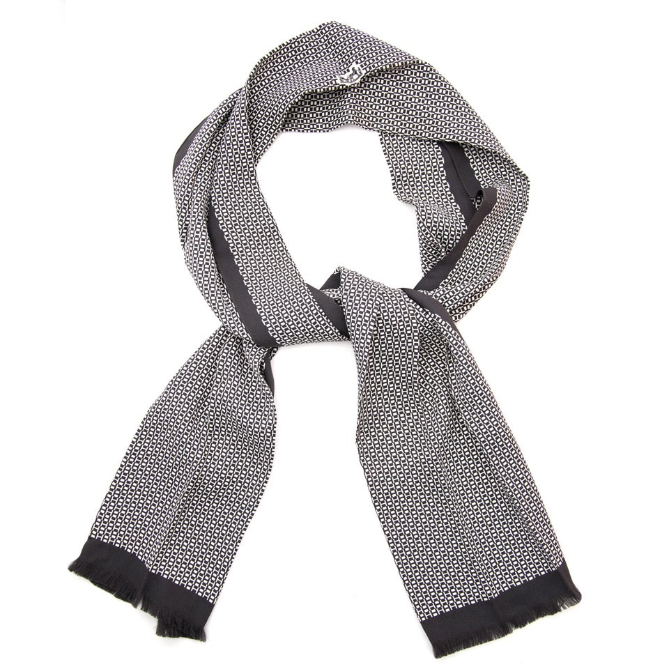 acheter en ligne pour le meilleur prix Hermès La Cravate-Foulard