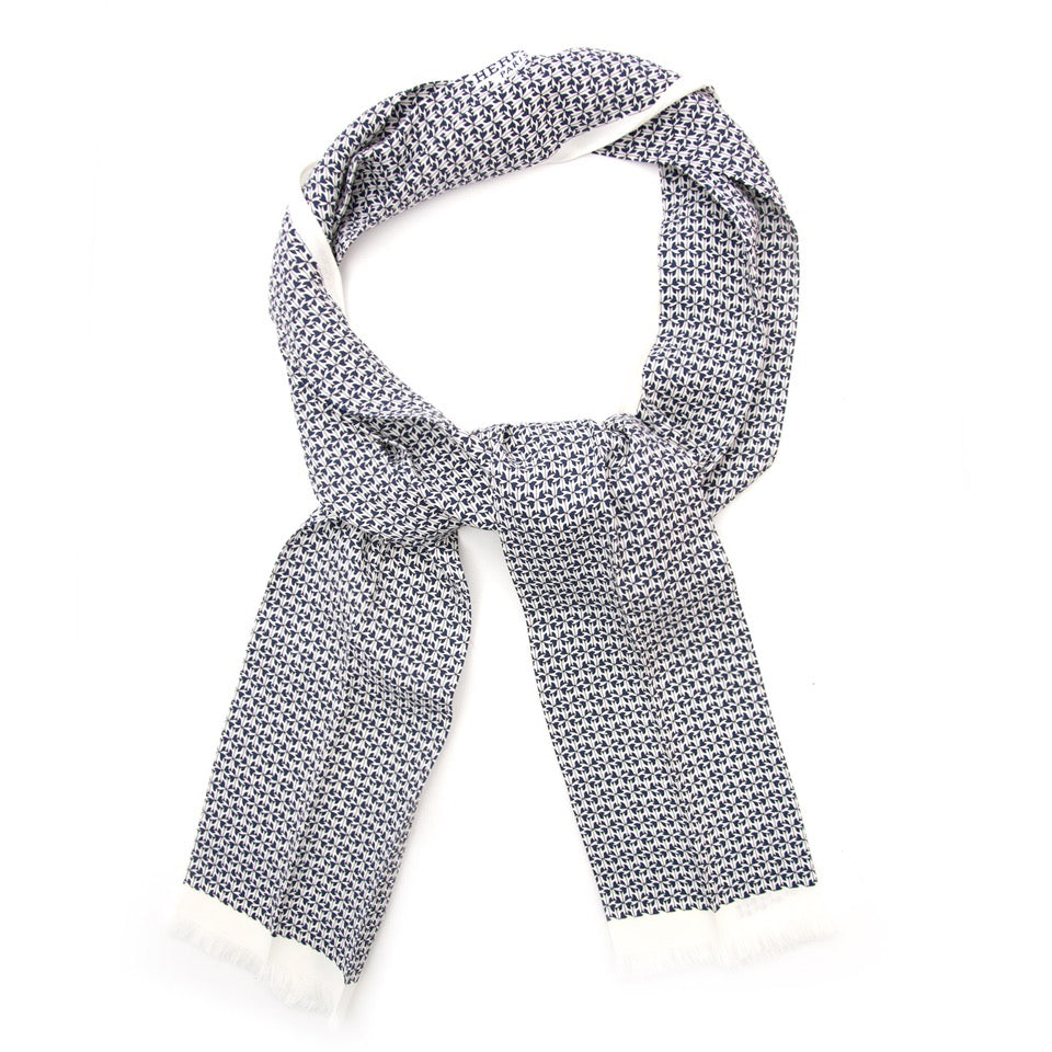 Hermès La Cravate-Foulard H-Print for sale on the best price. We buy and sell your items.