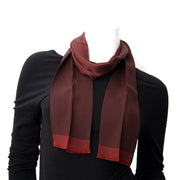 Vintage Hermès scarf-tie for the best price at Labellov webshop. Safe and secure online shopping with 100% authenticity. Vintage Hermès cravate-foulard pour le meilleur prix.