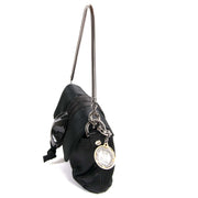 koop authentieke Lanvin Black Satin Flap Clutch bij labellov aan de beste prijs